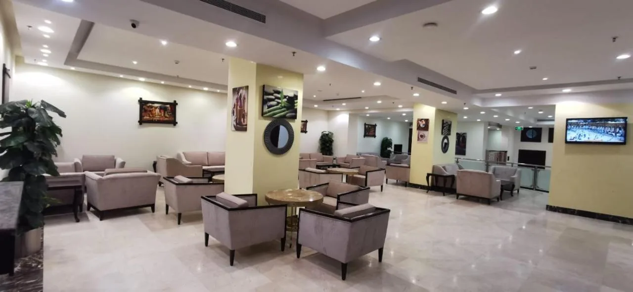رحلة عمرة من الرياض اقتصادية